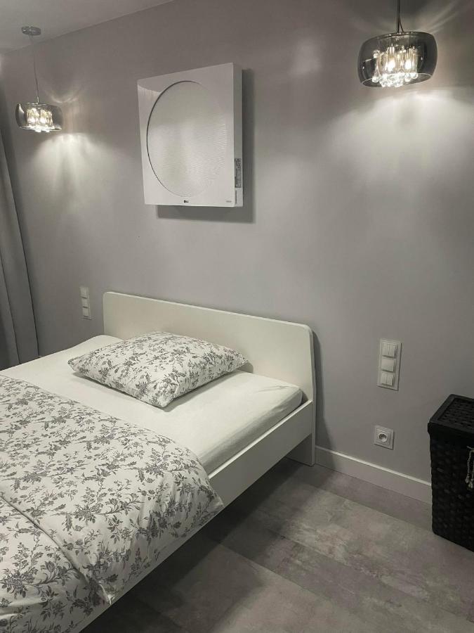 شقة Apartament Poniatowa المظهر الخارجي الصورة